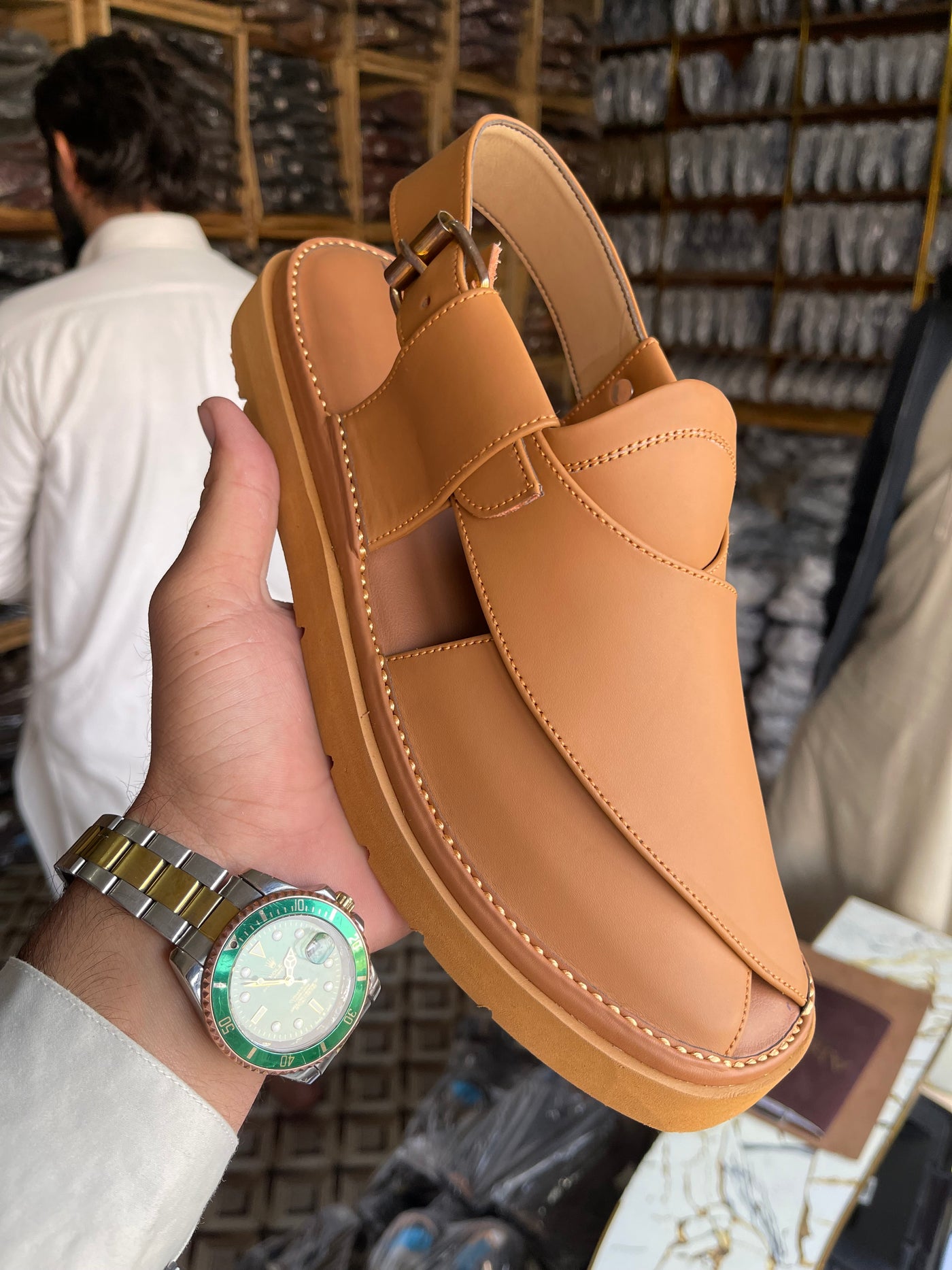 GOGO Kaptaan Chappal